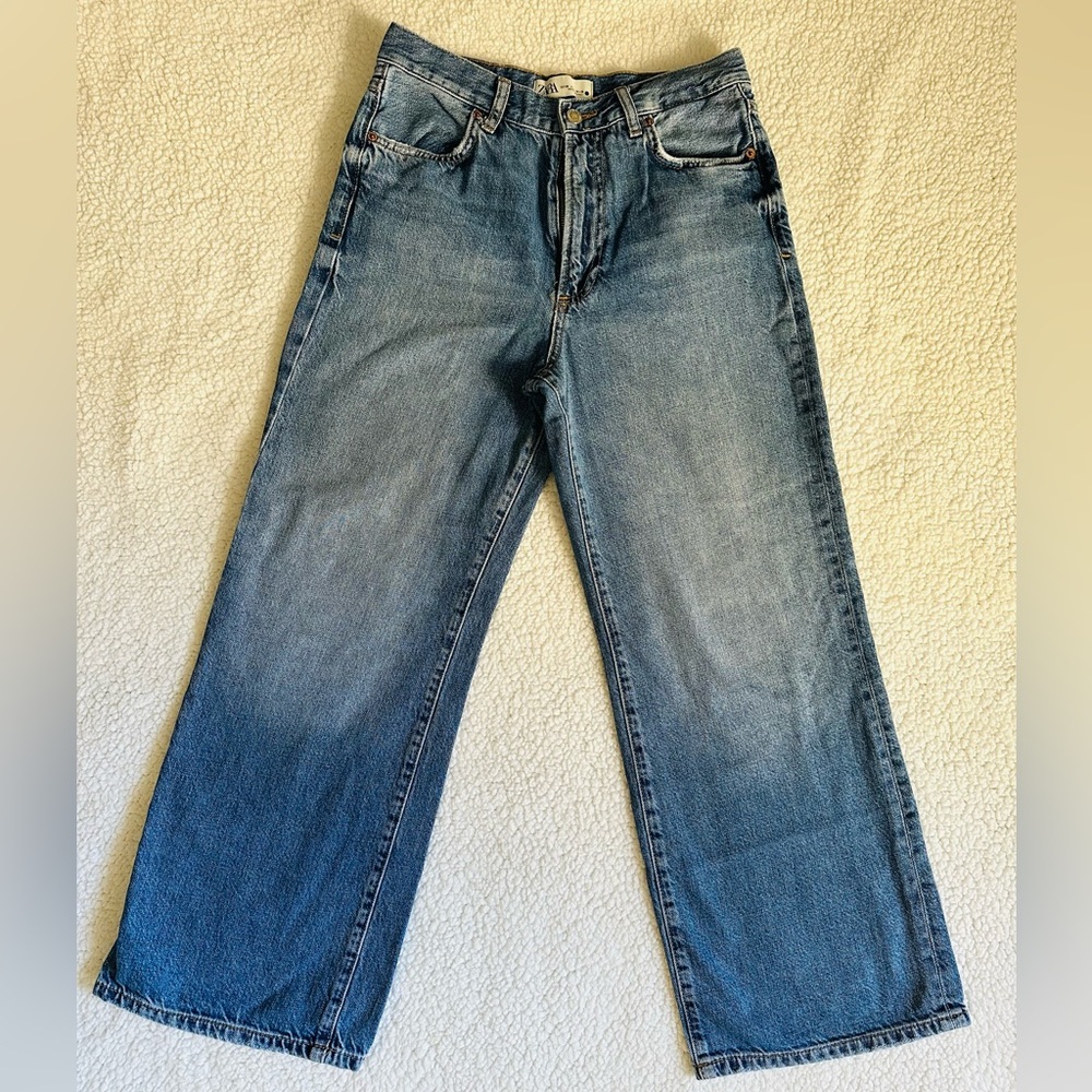 Zara wide leg jean